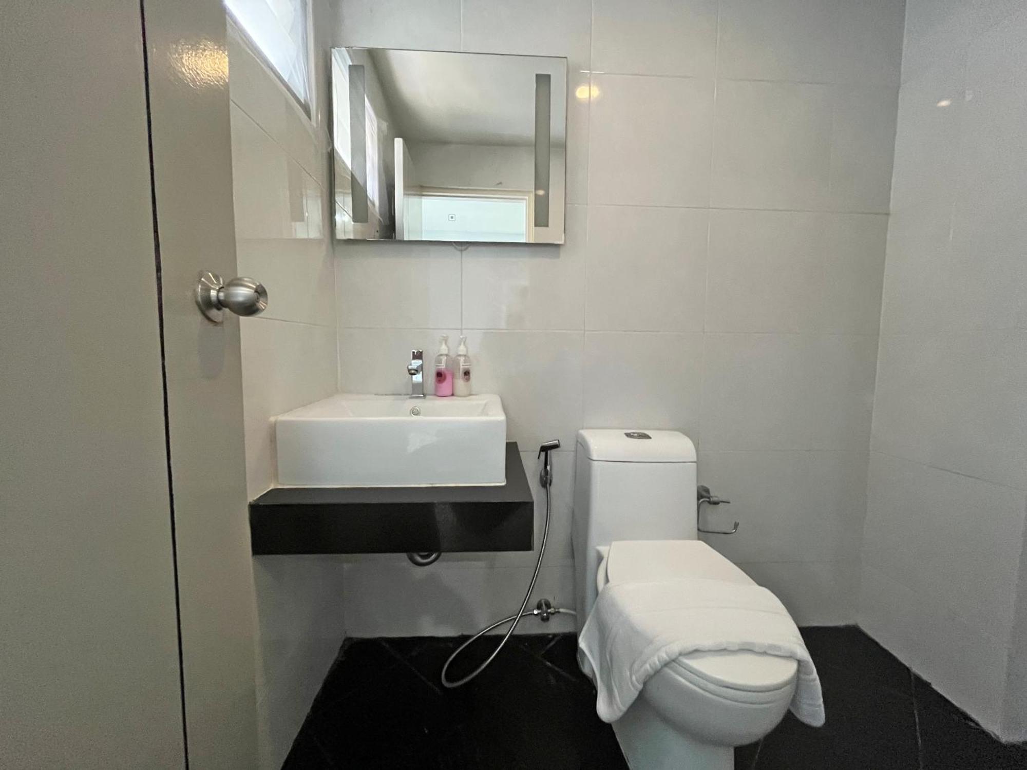 Roomquest Bangkok Don Mueang Airport Zimmer foto